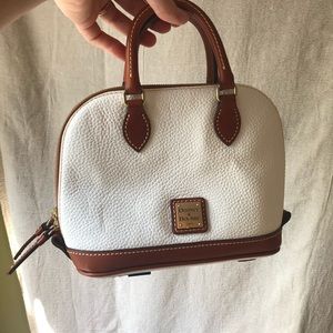 NWT + Dooney & Bourke + white pebble bitsy bag